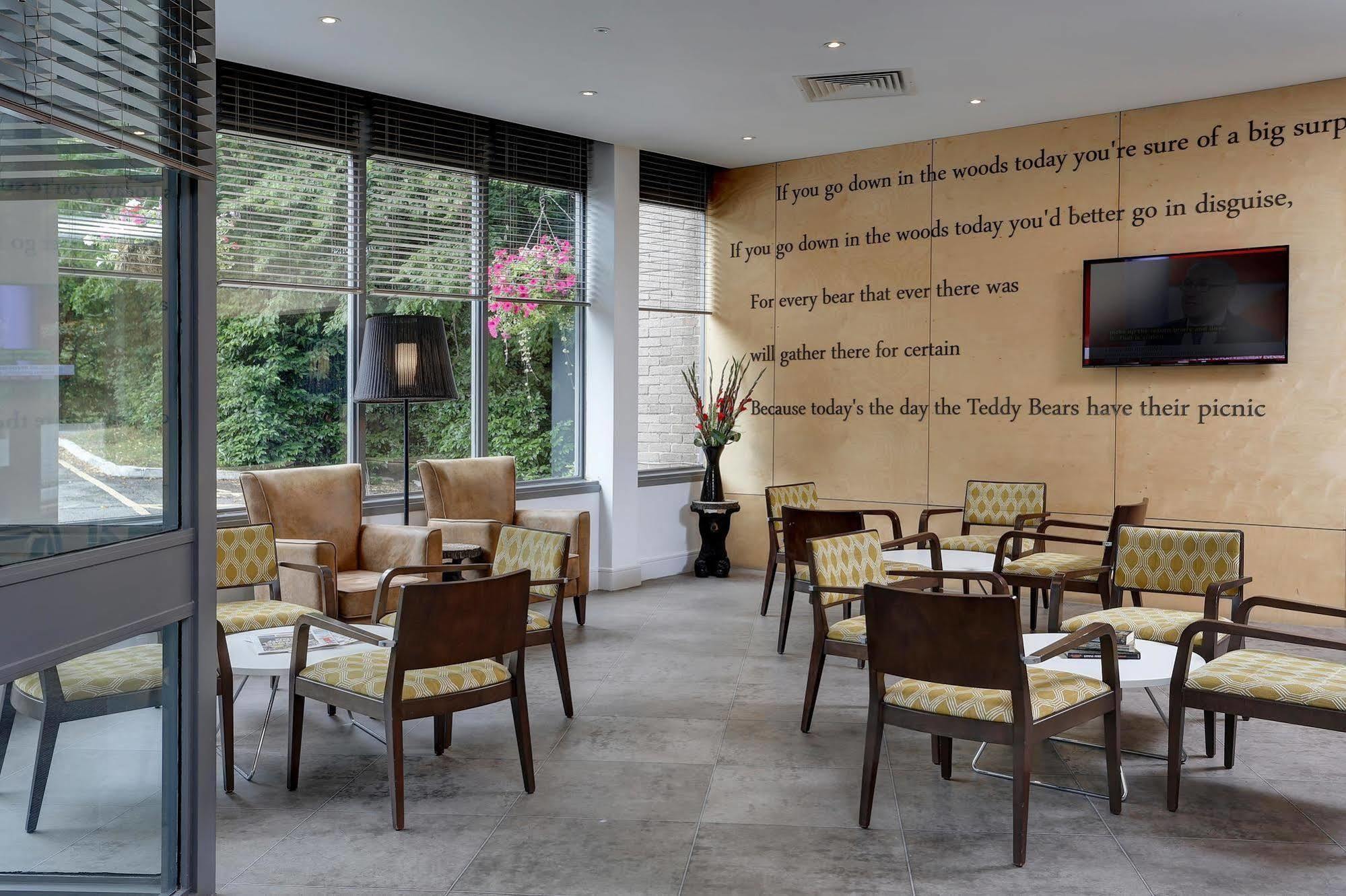 Epping Forest Hotel Woodford Luaran gambar
