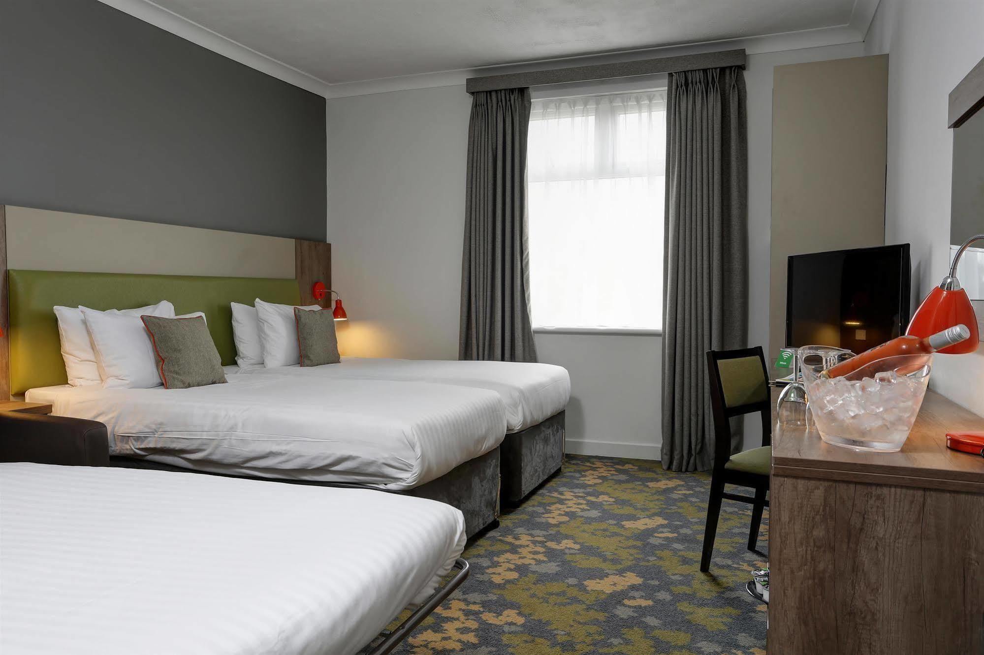 Epping Forest Hotel Woodford Luaran gambar