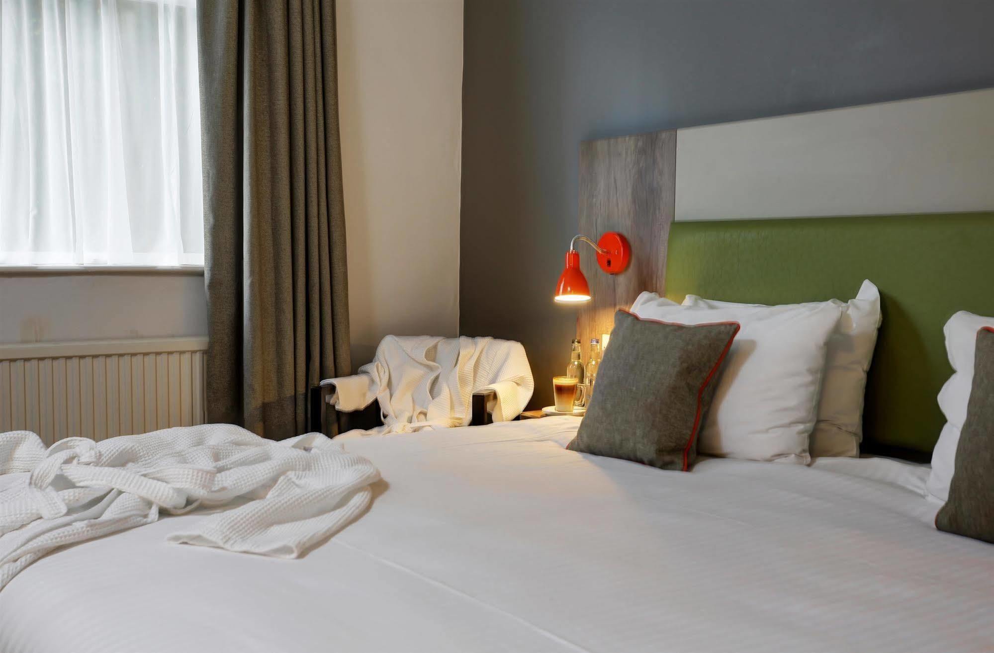 Epping Forest Hotel Woodford Luaran gambar