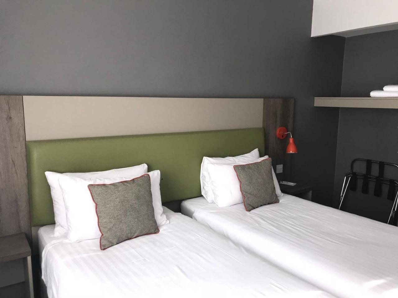 Epping Forest Hotel Woodford Luaran gambar