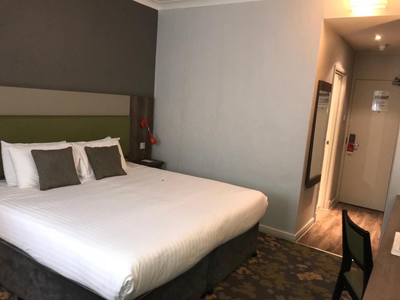 Epping Forest Hotel Woodford Luaran gambar